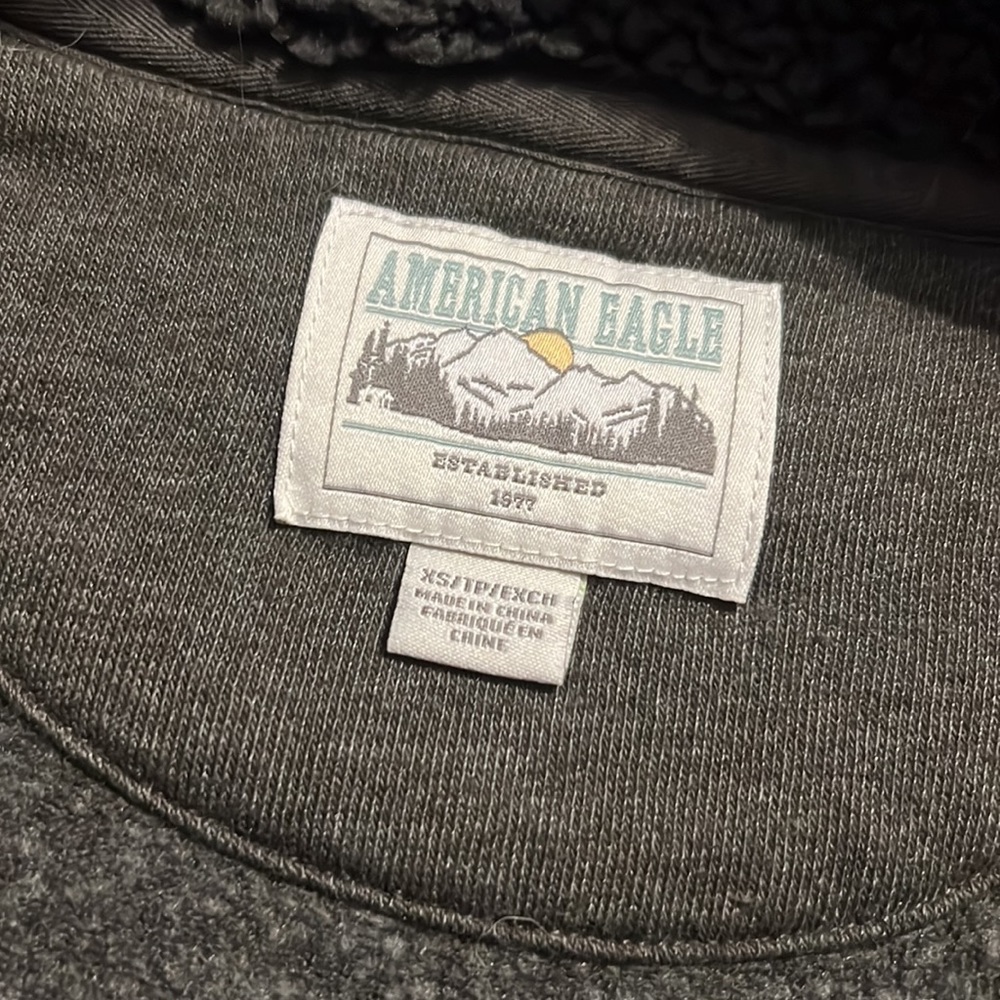 American Eagle Pullover, Size Xs - image 2